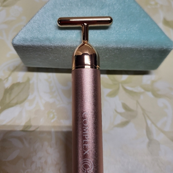 Complex Culture Sonic T-Bar Facial Massager, NIB - Picture 6 of 6
